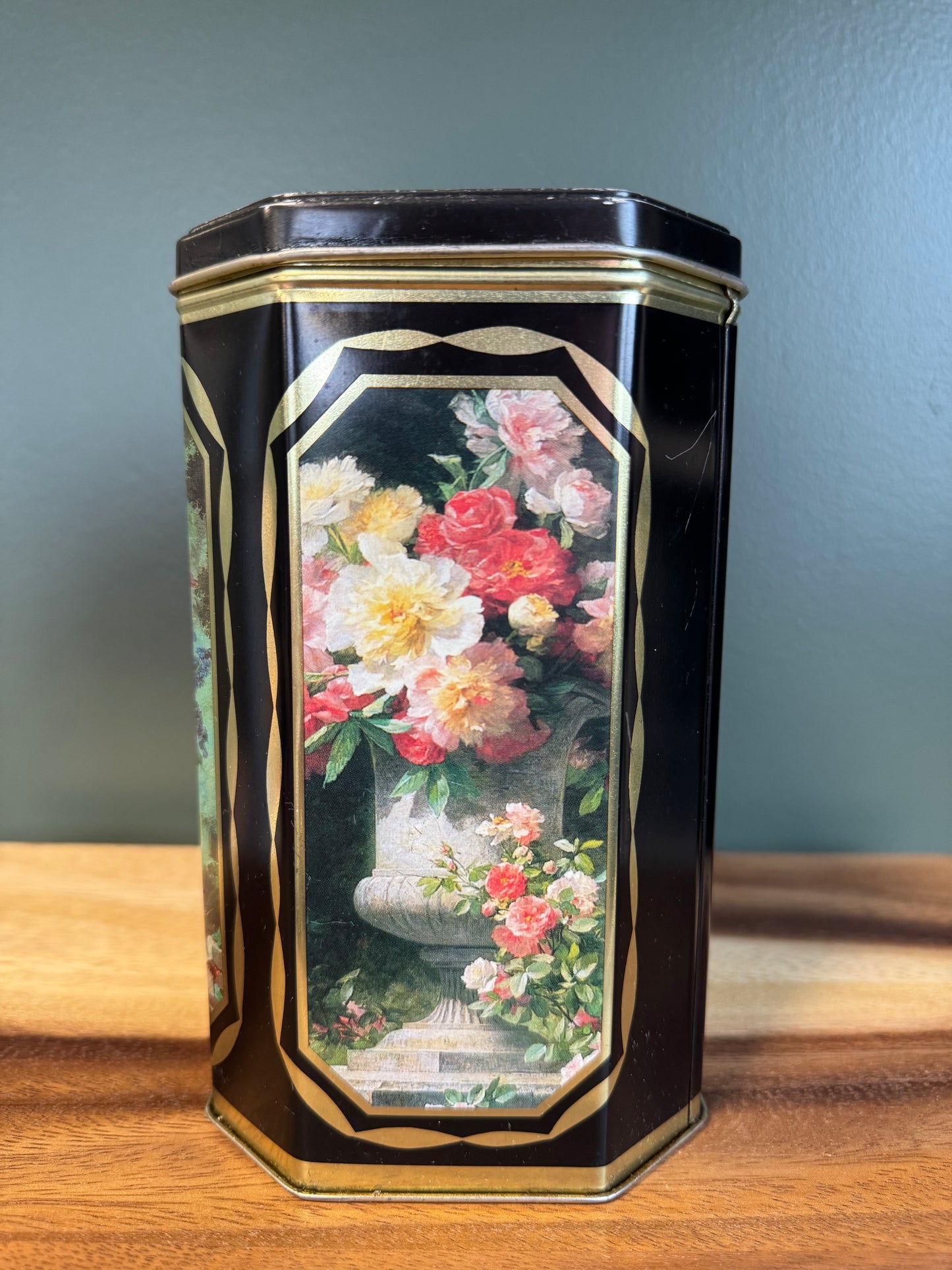 Pre-Loved Black Floral Tin