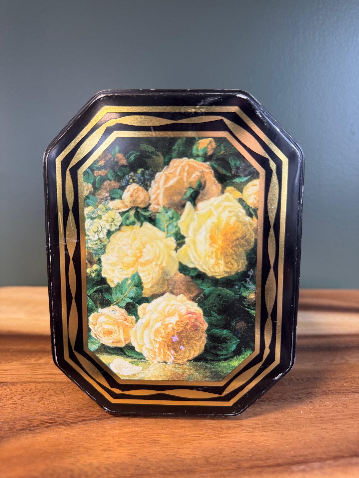 Pre-Loved Black Floral Tin