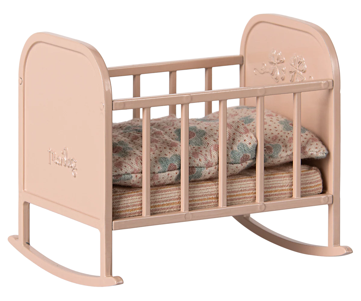 Cradle-Mouse Light Rose