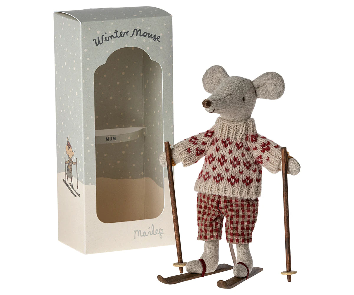 Winter Mouse with Ski Set - Mum