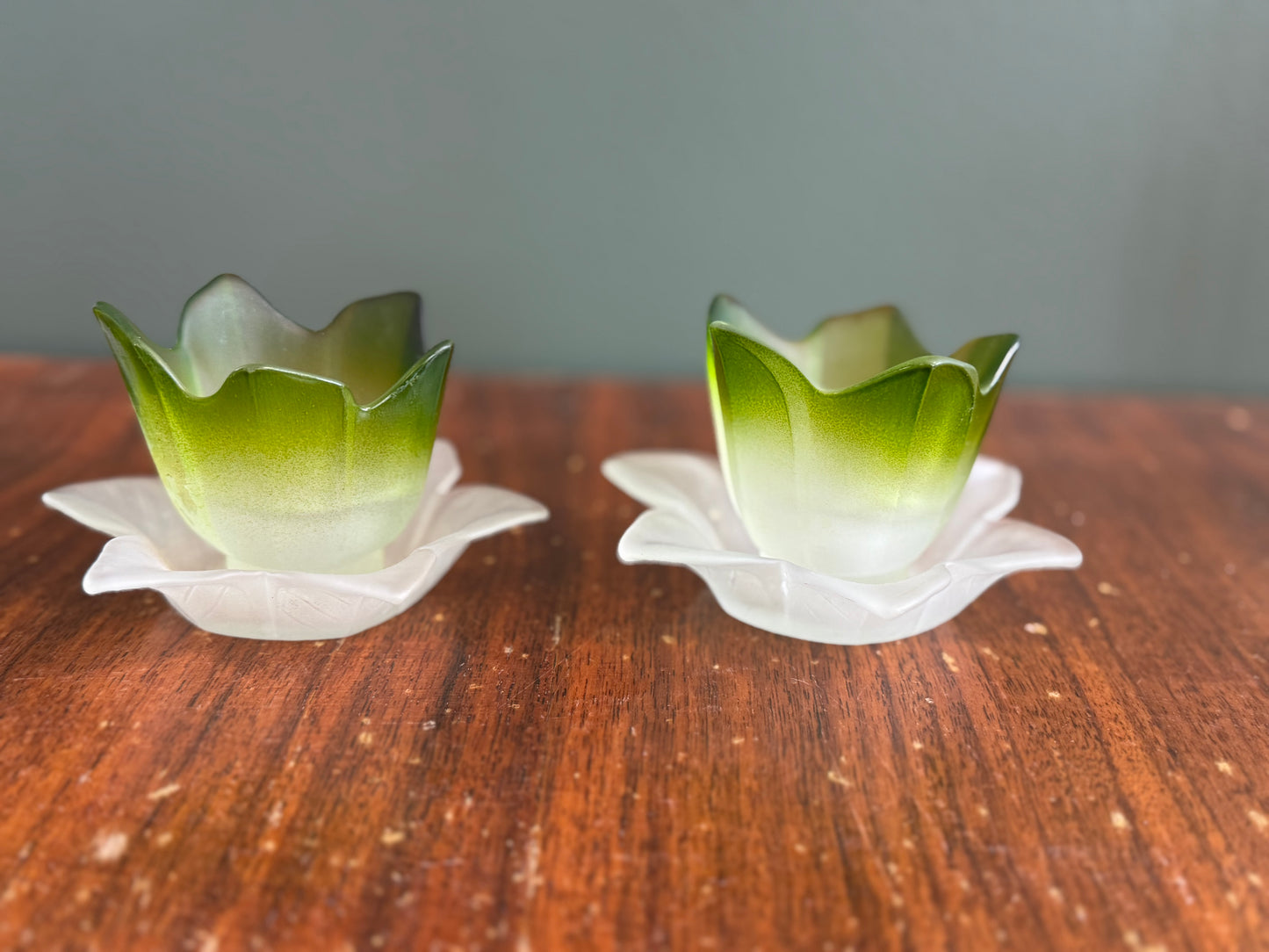 Tulip Candle Holders (Green)-Set of 2