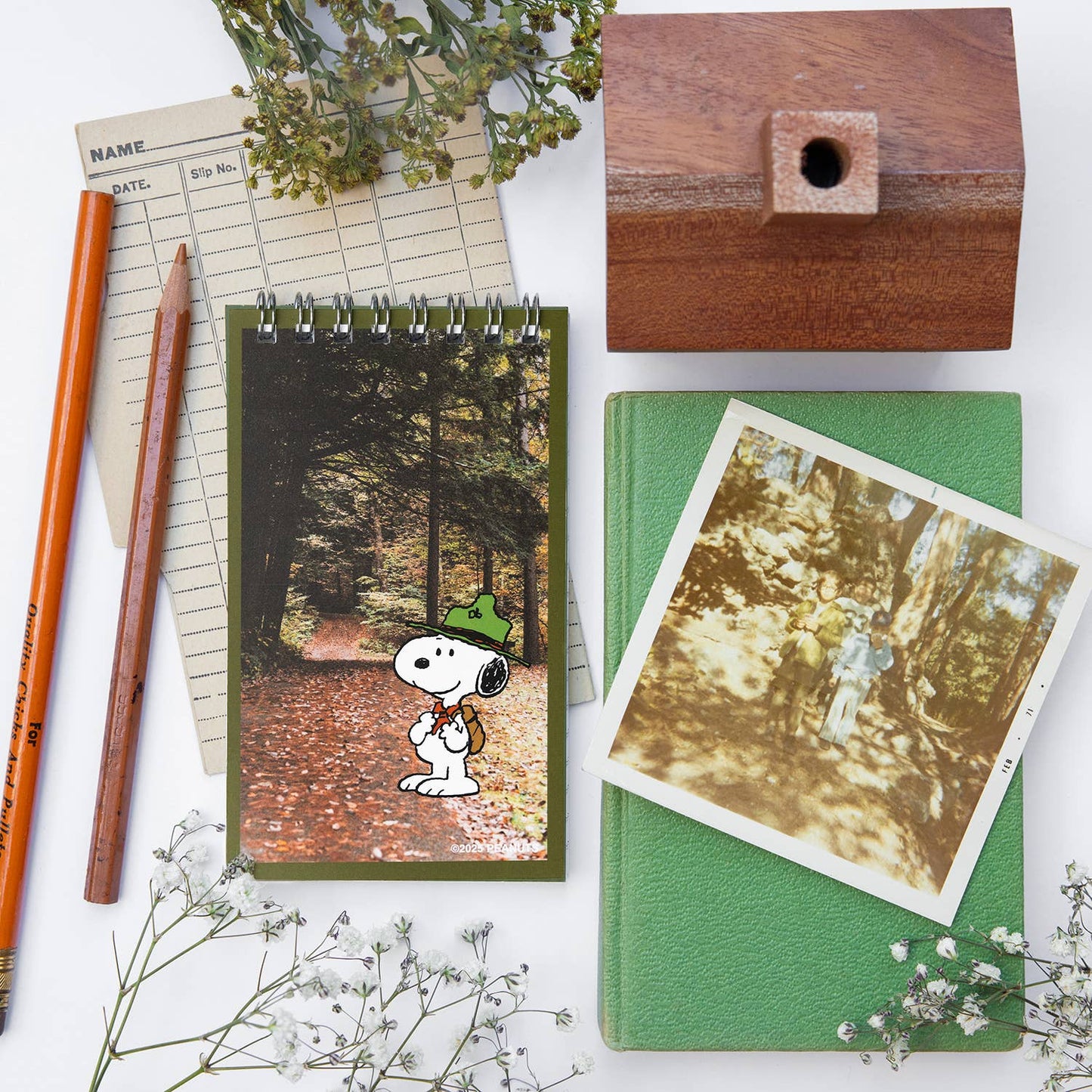 3P4 x Peanuts® - Snoopy Scout Mini Notebook