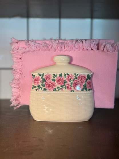 4 pc. set of ceramic decor