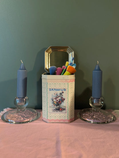 D.M. Ferry Floral Tin