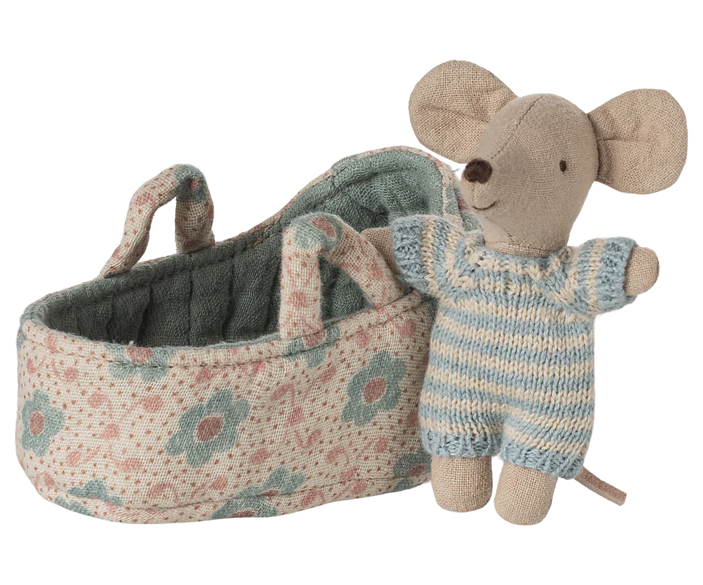 Baby Mouse in Carry Cot-Blue