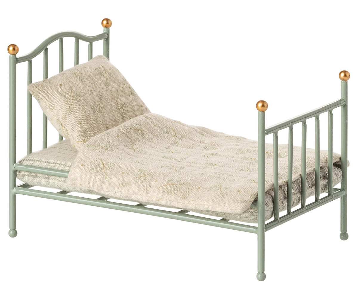 Vintage Single Mouse Bed-Mint