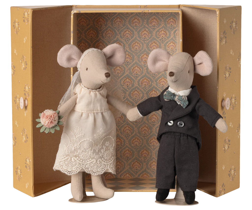 Wedding Mice Couple - Mum and Dad