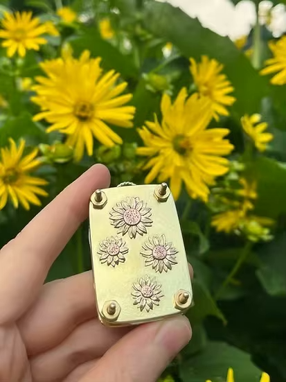 Mini Flower Press