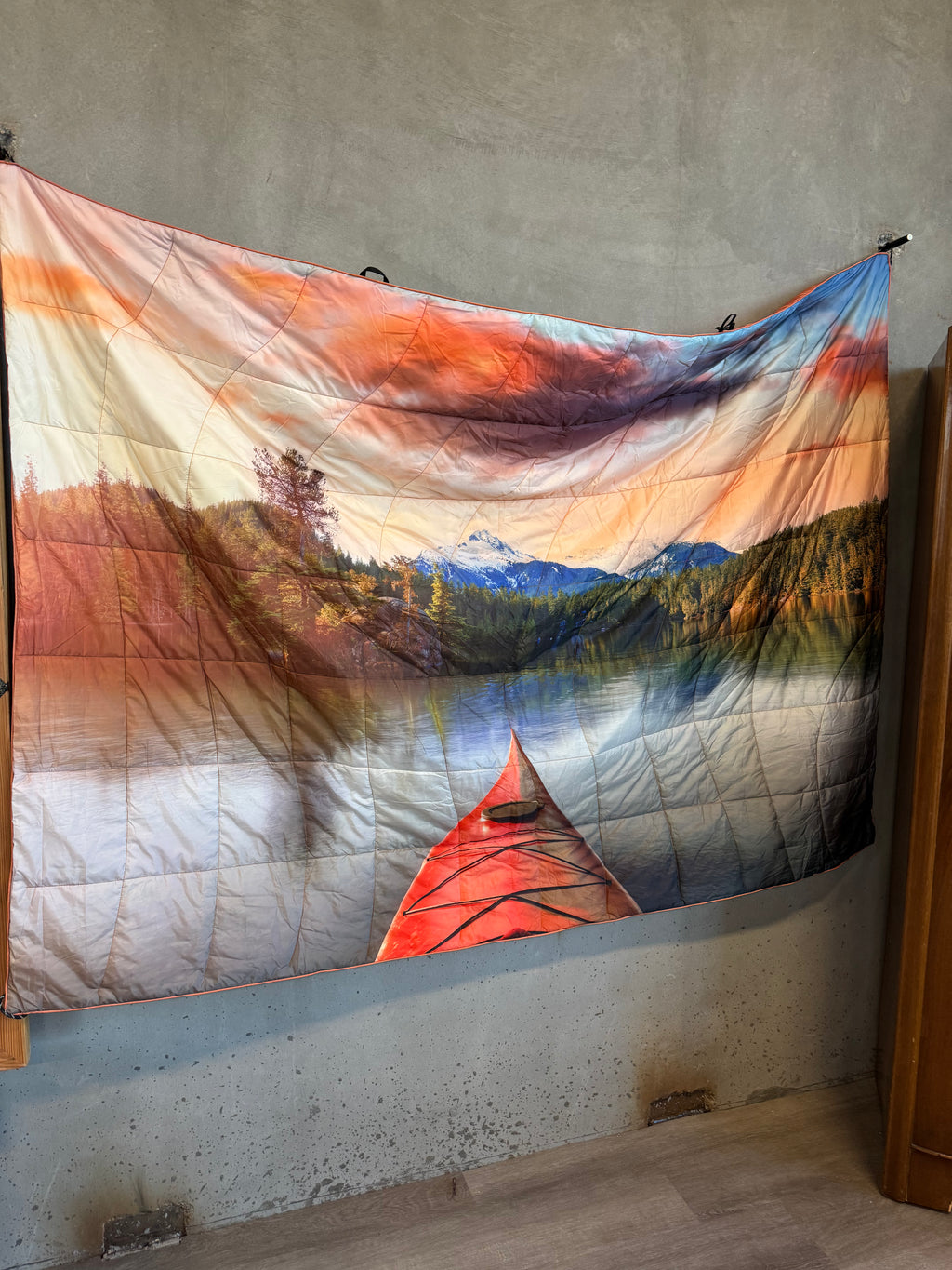 Adult Puffy Camp Blanket