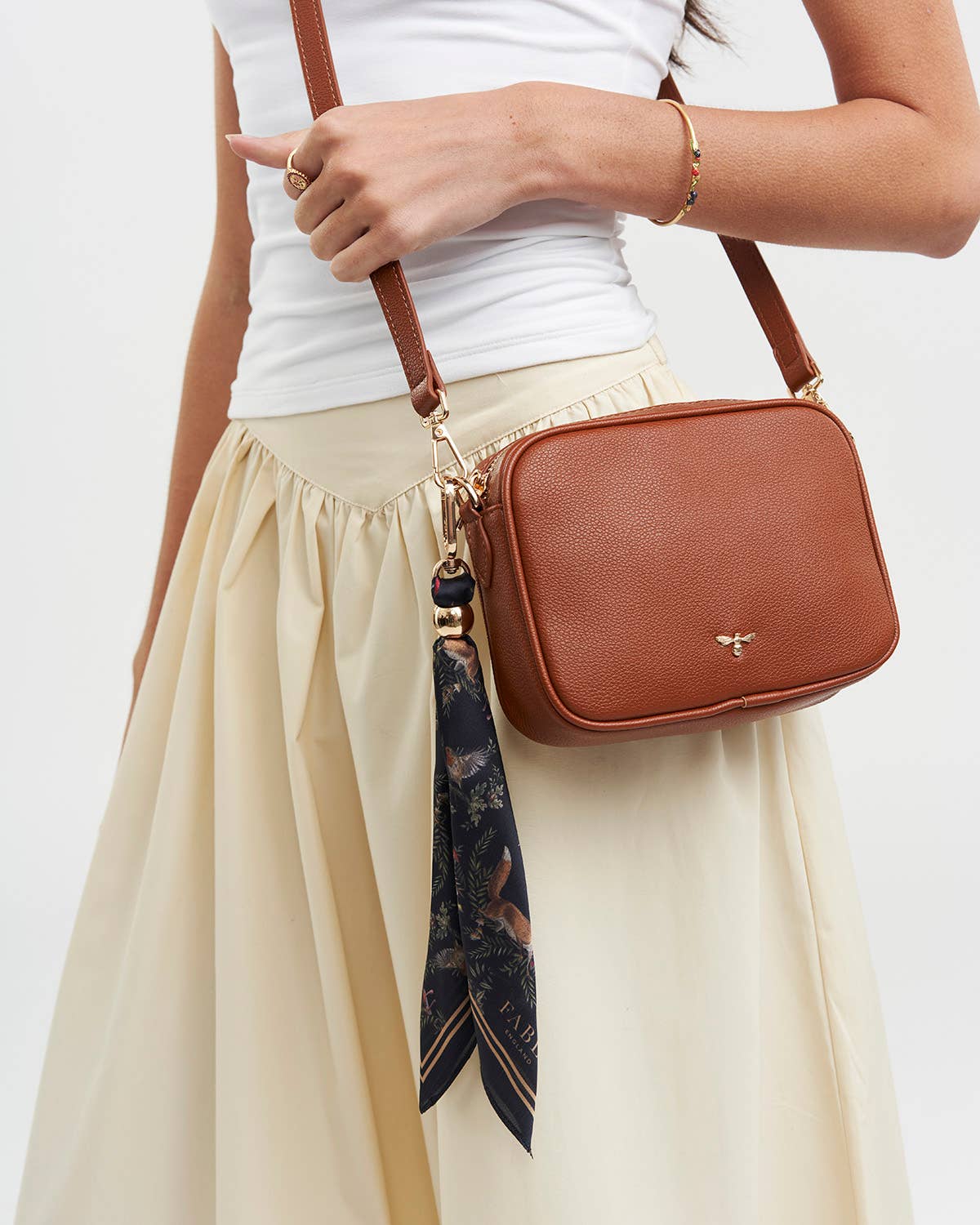 Alice Camera Bag in Tan
