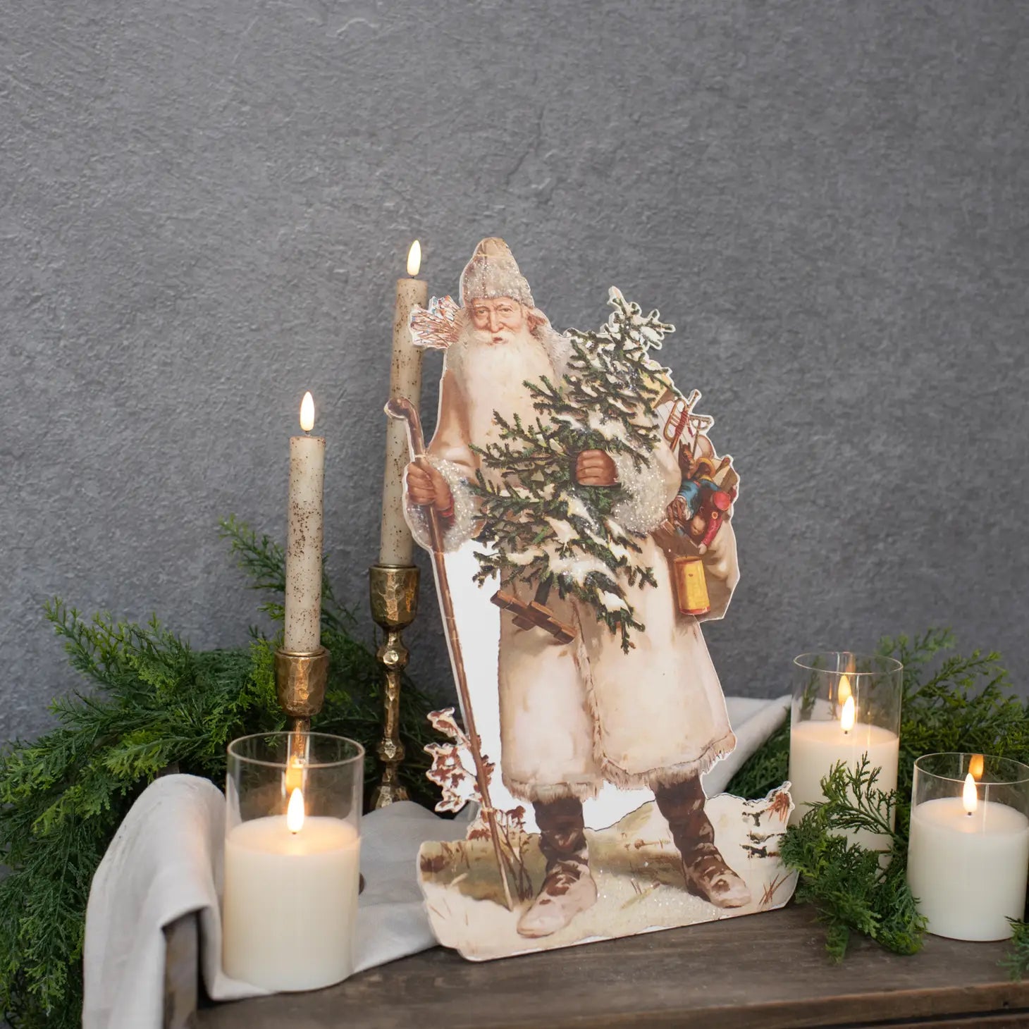 18" Santa W/Snowy Tree Dummy Board Decor