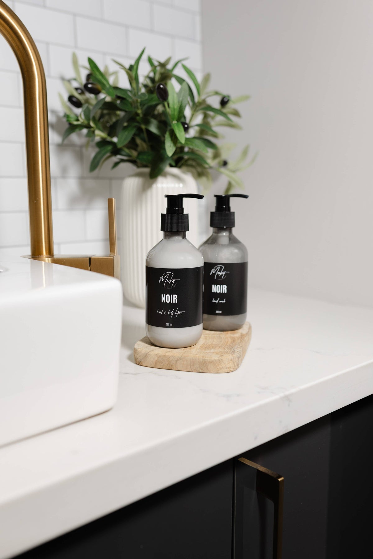 NOIR HAND & BODY LOTION