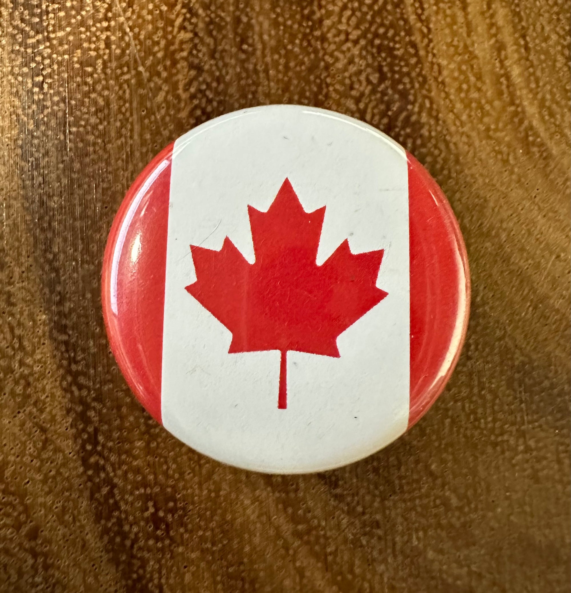 Pins O'Canada