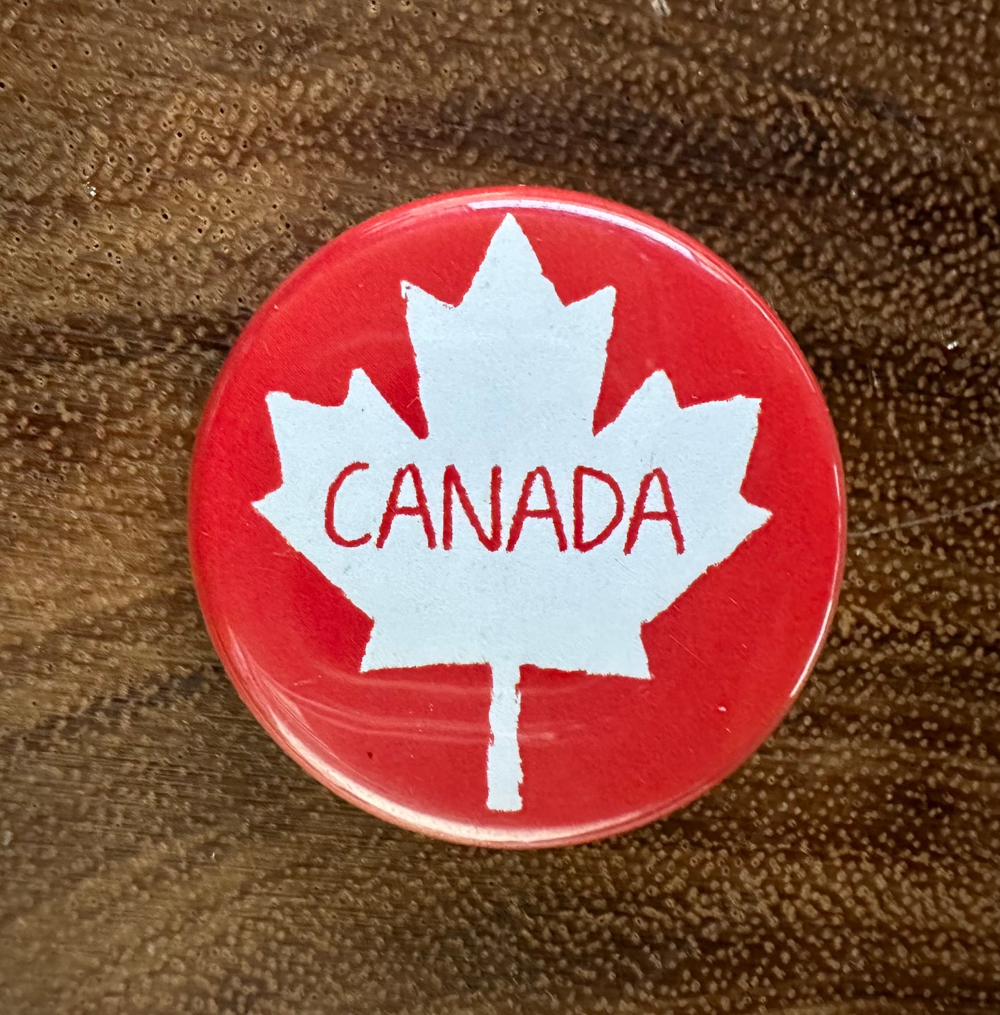 Pins O'Canada