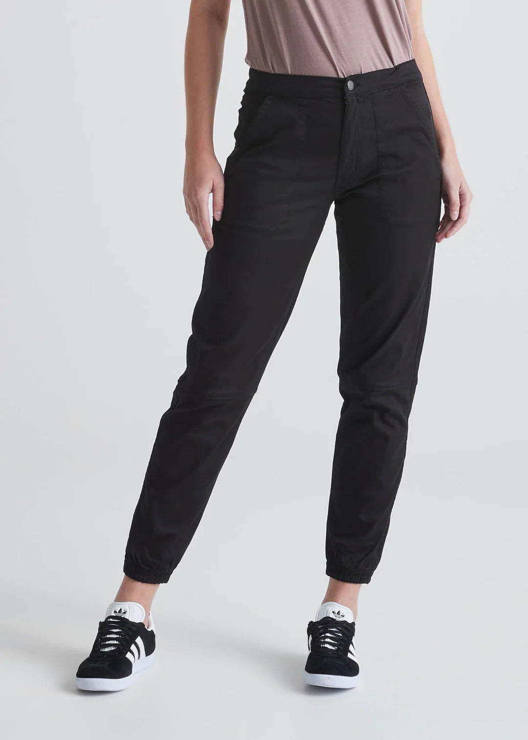 Live Free High Rise Jogger - Black